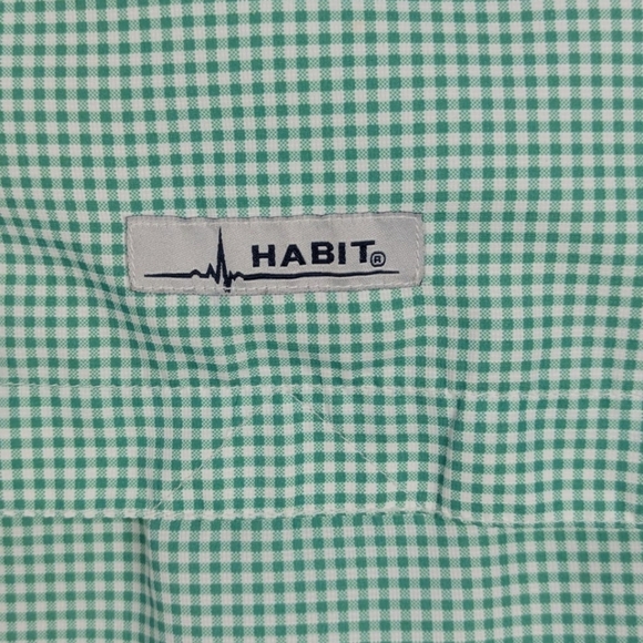 Habit size large outdoorsman button down shirt like new - Picture 9 of 12